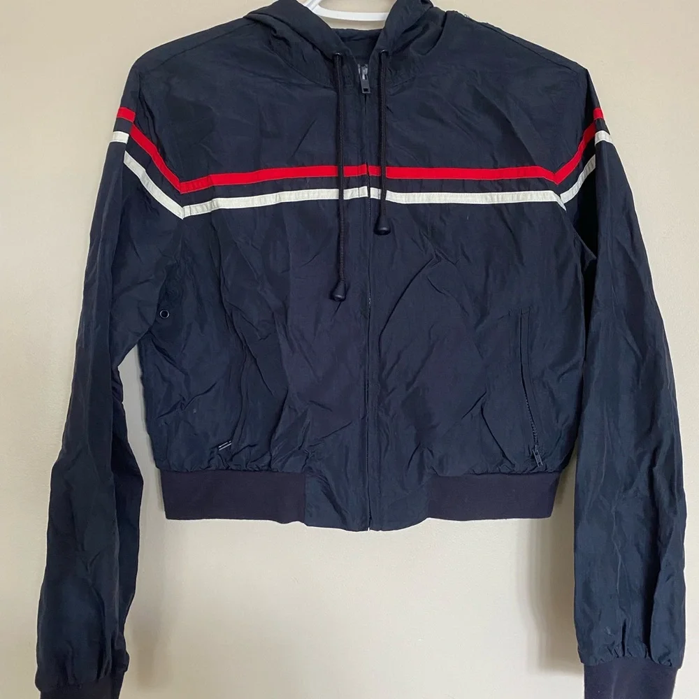 Cropped Jacket - Picture 1 of 2